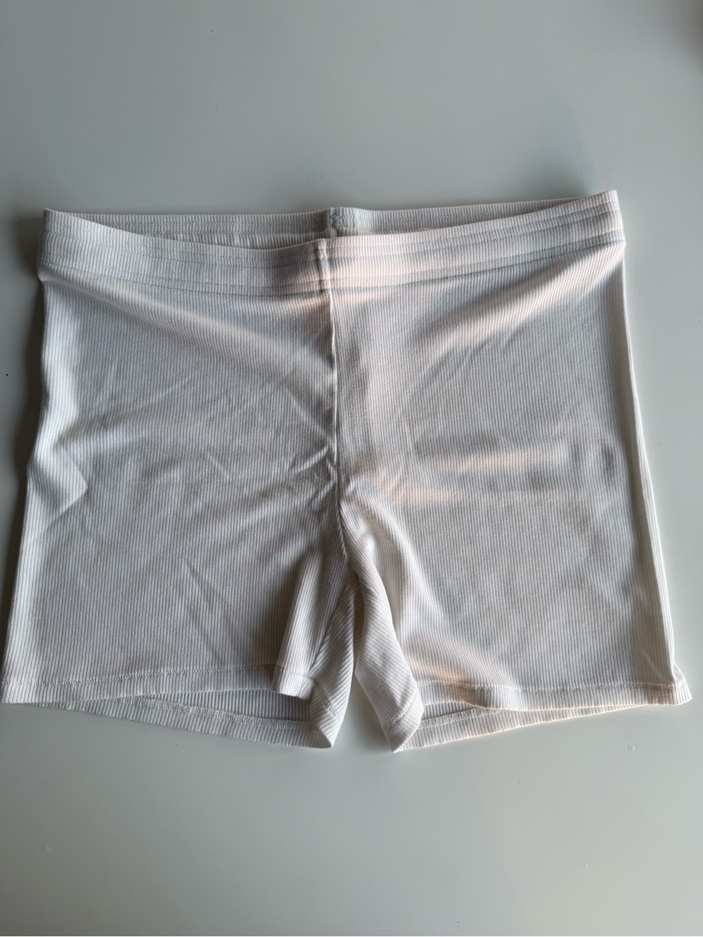 SKIMS Soft Lounge Rib Boxer Shorts Marble White Size L Like New